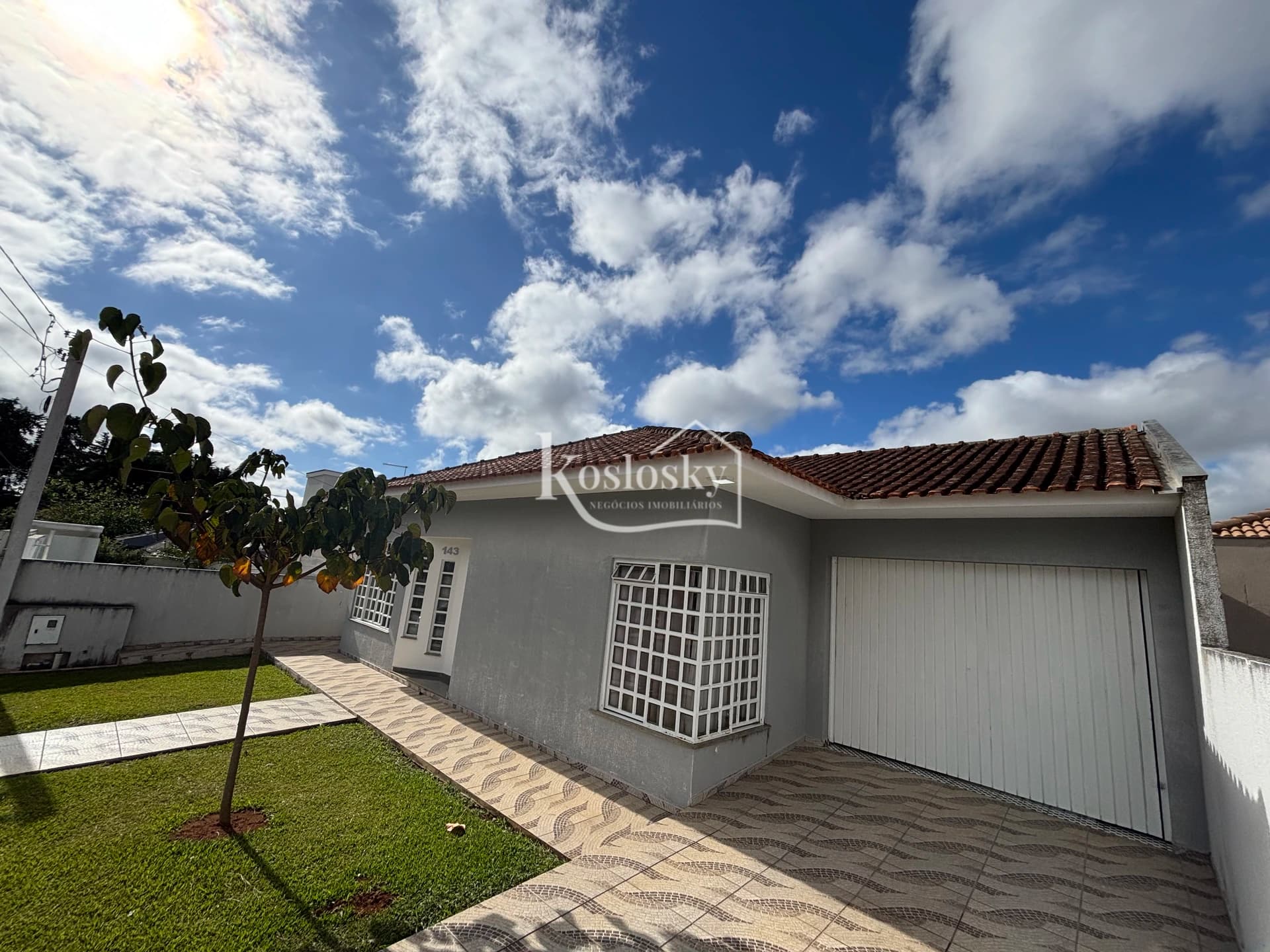 Casa na Vila Militar - Palmeira